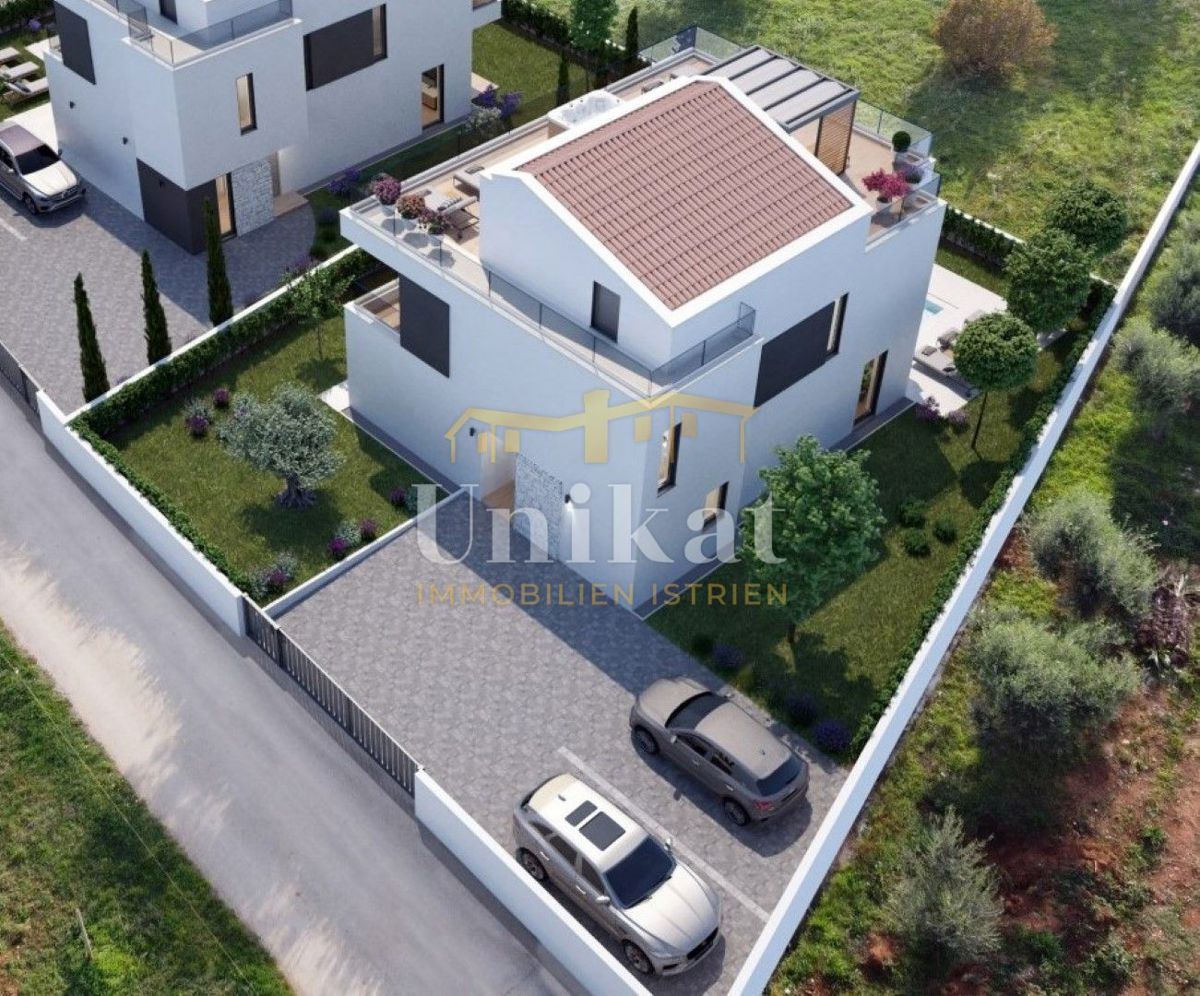 Casa moderna con 4 camere da letto vicino al mare